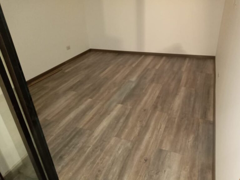 piso laminado en departamento